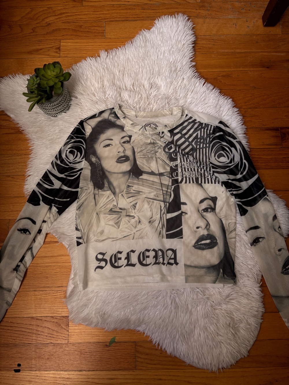 Selena Quintanilla Sheer Mesh T-Shirt Top Cropped 🤍